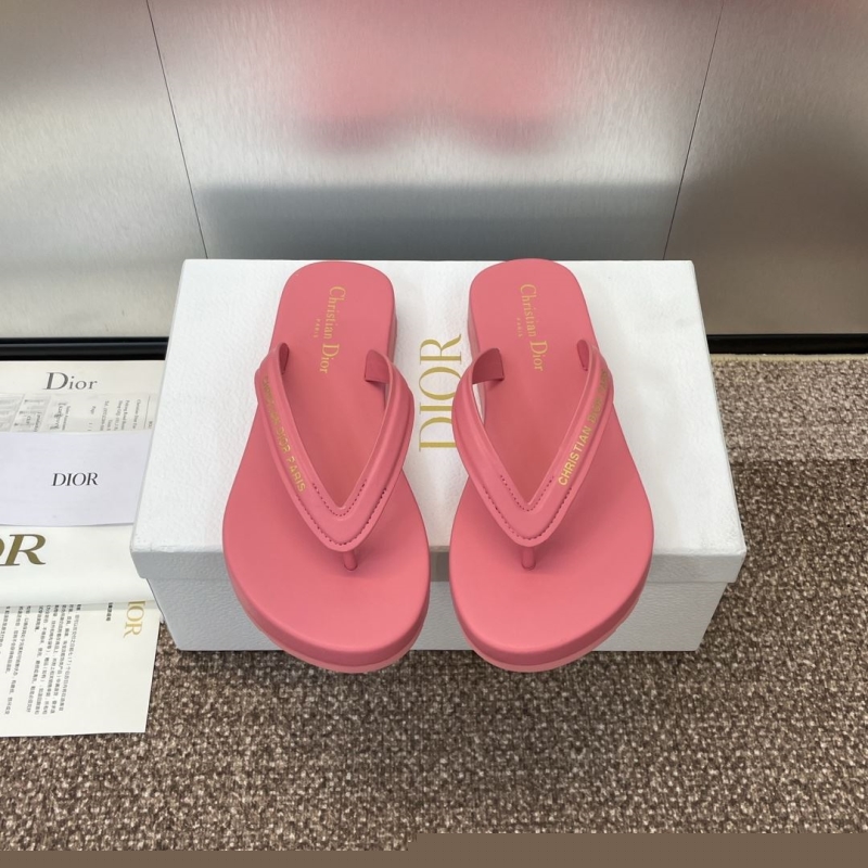 ch**an D*or slippers